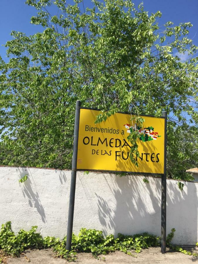 Olmeda de las Fuentes El Mirador Del Chorrilloヴィラ エクステリア 写真